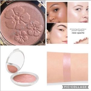 Becca Passport to Glow Highlighter